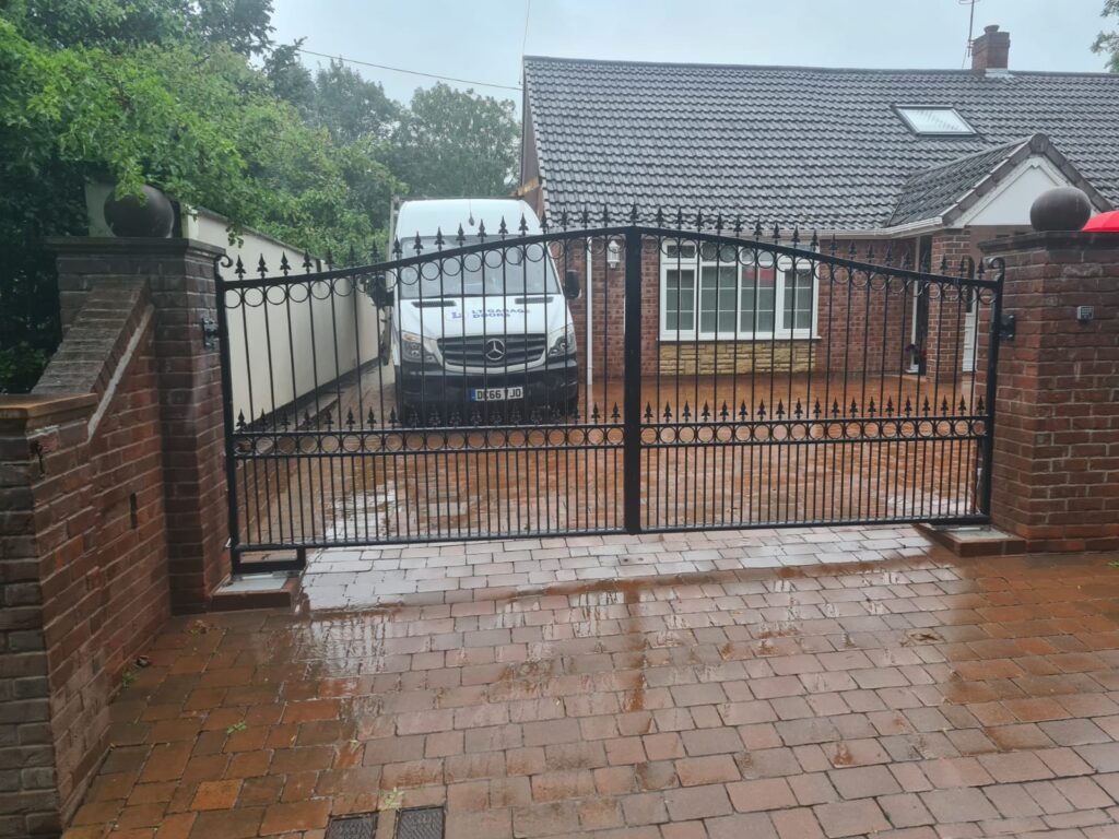 63638650-76cf-47d0-b629-9e424a5245a9